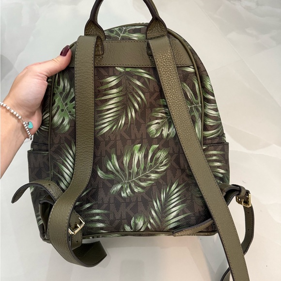 Michael Kors backpack - Picture 2 of 4